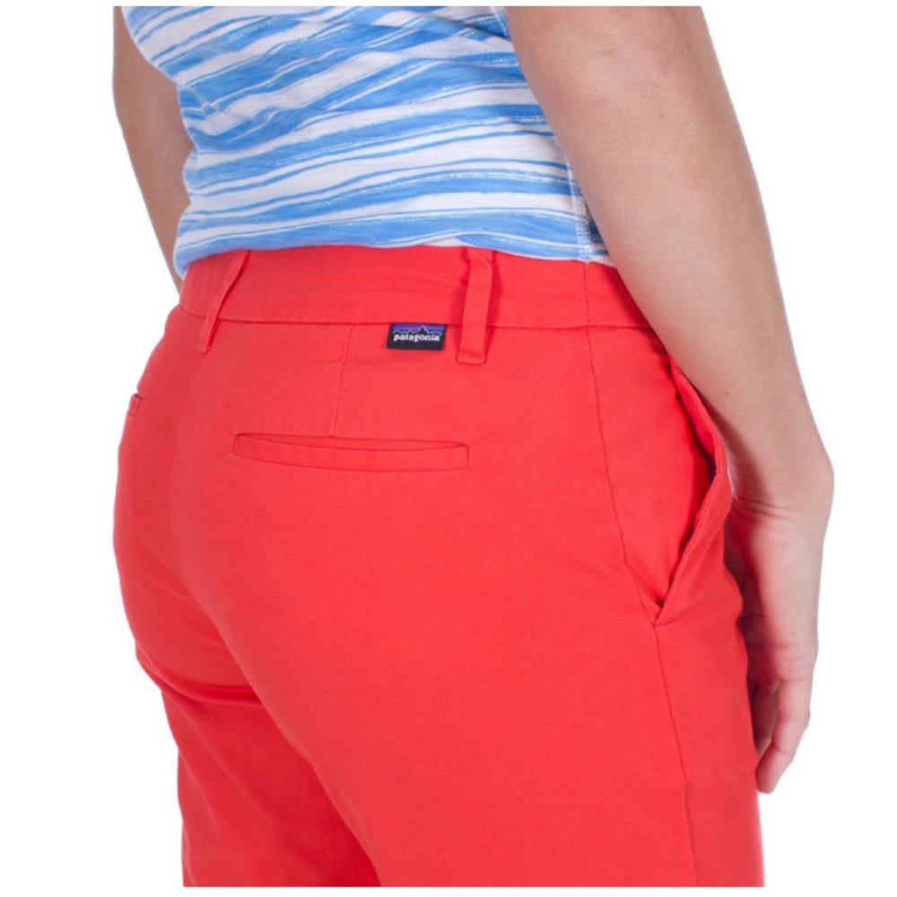 NWT Patagonia pants. Beautiful orange tone. Size 8. Stretchy.